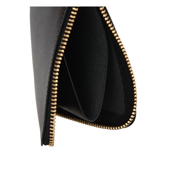 Comme des Garçons Wallet
Comme des Garçons Wallet Zipped Wallet - Picture 6 of 10